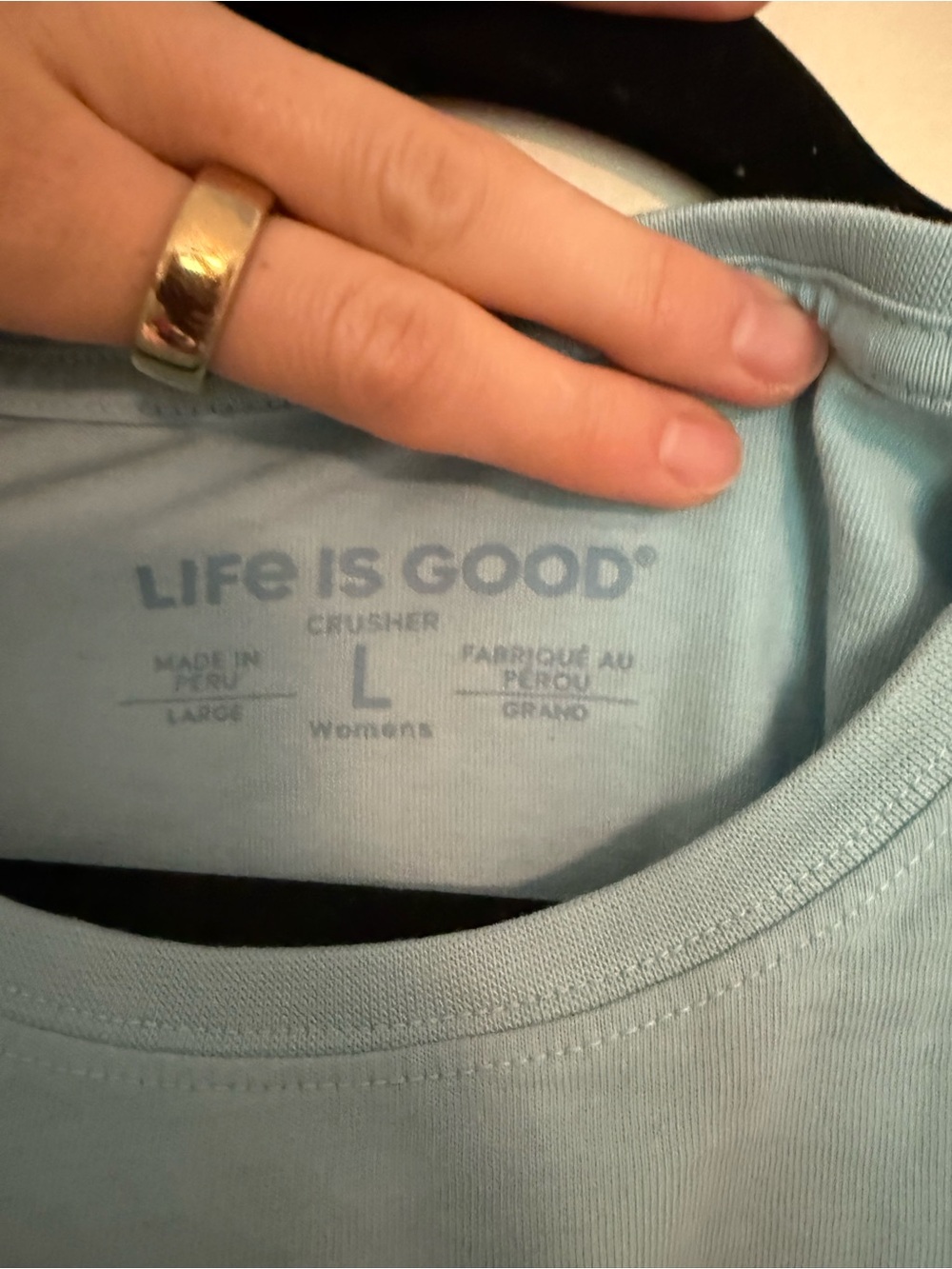 Life Is Good Light Blue Short Sleeve Tee with Giraffe Heart Graphic - Picture 4 of 6